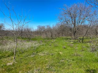 1700 Don Lee Road, Joshua, TX 76058