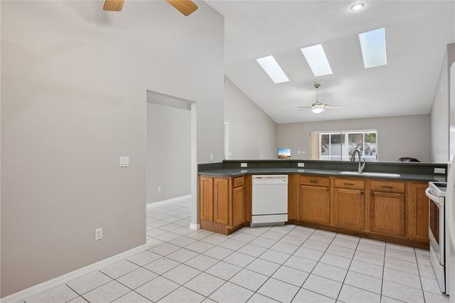 2818 HOFFMAN DRIVE, Orlando, FL 32837