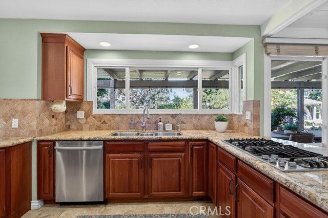 10041 Sycamore, Villa Park, CA 92861