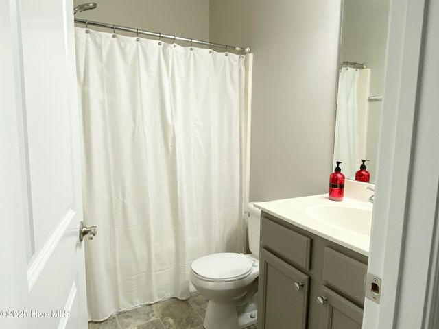 842 Kiawah Lane, Wilmington, NC 28412