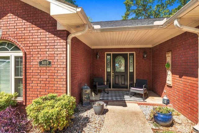 405 Lakeside Road, Hot Springs, AR 71901