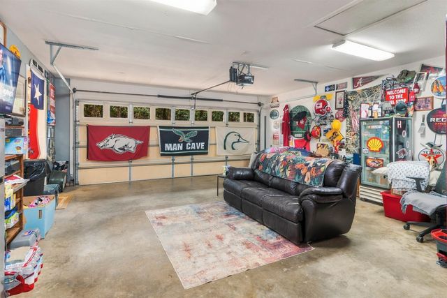 405 Lakeside Road, Hot Springs, AR 71901