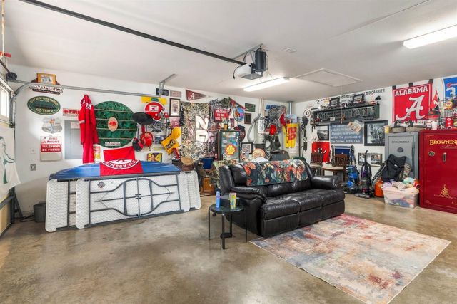 405 Lakeside Road, Hot Springs, AR 71901