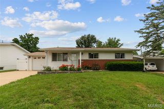 2135 Box Drive, St Louis, MO 63125