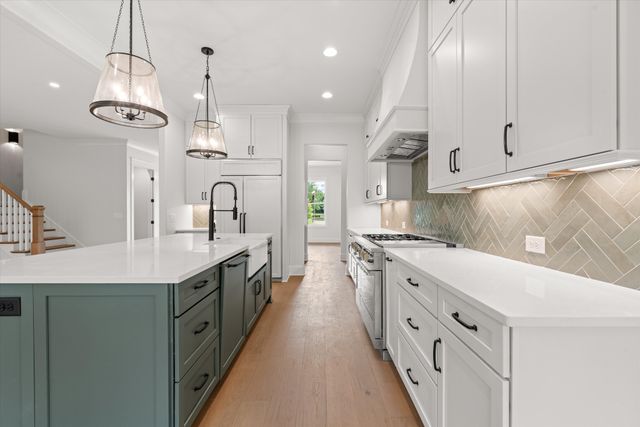 8247 Ambrose Ct, Brentwood, TN 37027