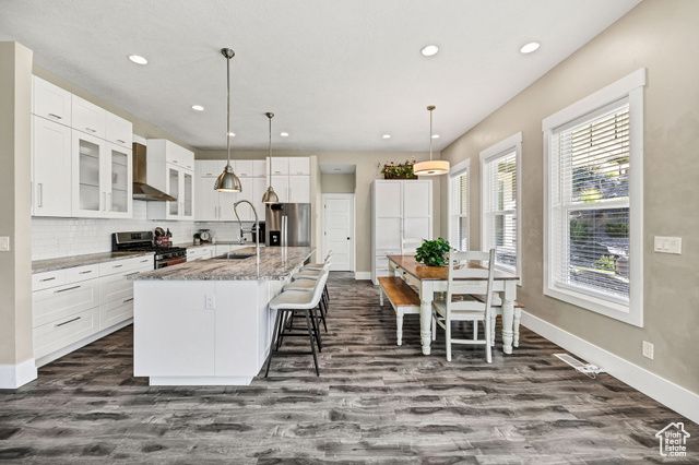 84 N 820 E, Hyde Park, UT 84318