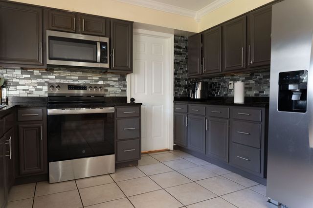 6751 BAINBRIDGE DR, Memphis, TN 38119