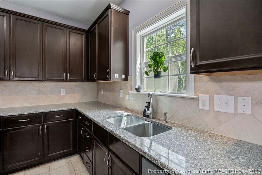 64 Cromwell Circle, Cameron, NC 28326 — photo 3