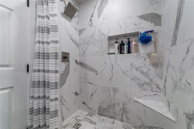 6711 NW 193rd Terrace 6711, Hialeah, FL 33015