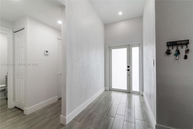 6711 NW 193rd Terrace 6711, Hialeah, FL 33015