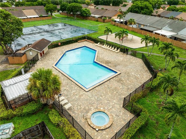 6711 NW 193rd Terrace 6711, Hialeah, FL 33015