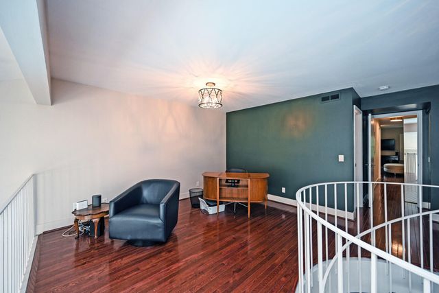 210 E 2nd Street, B, Covington, KY 41011
