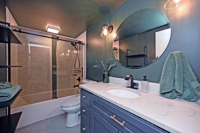 210 E 2nd Street, B, Covington, KY 41011