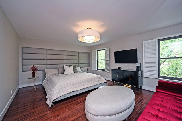210 E 2nd Street, B, Covington, KY 41011
