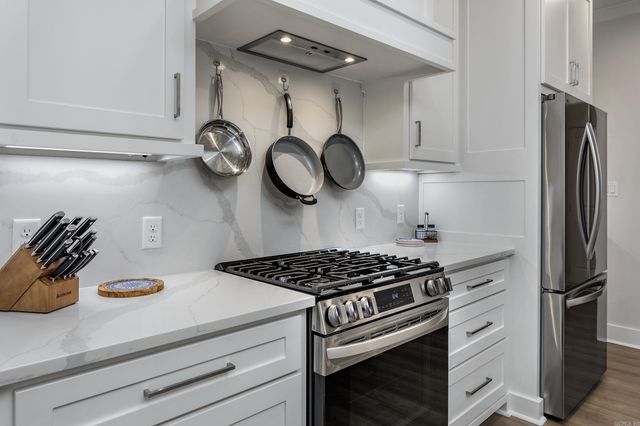 5 Woodlands Park Lane, Little Rock, AR 72211