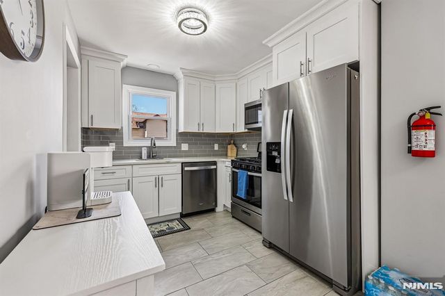 377 Parker Avenue, Hackensack, NJ 07601