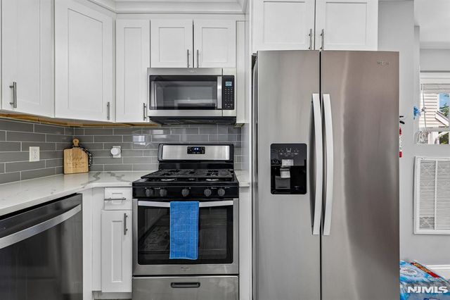 377 Parker Avenue, Hackensack, NJ 07601