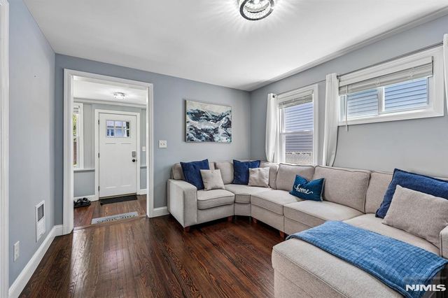 377 Parker Avenue, Hackensack, NJ 07601