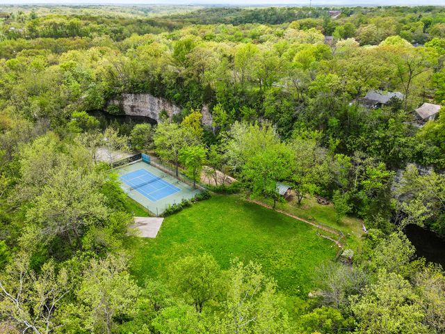 819 EDGEWOOD AVE, Columbia, MO 65203