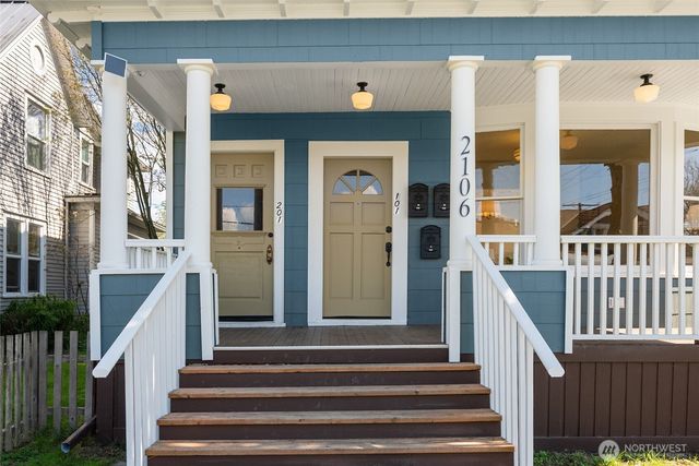 2106 Young Street, Bellingham, WA 98225