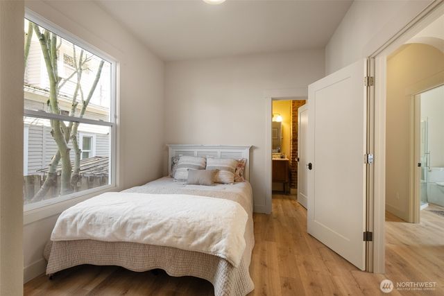 2106 Young Street, Bellingham, WA 98225