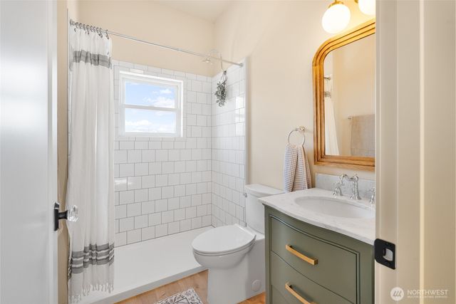 2106 Young Street, Bellingham, WA 98225