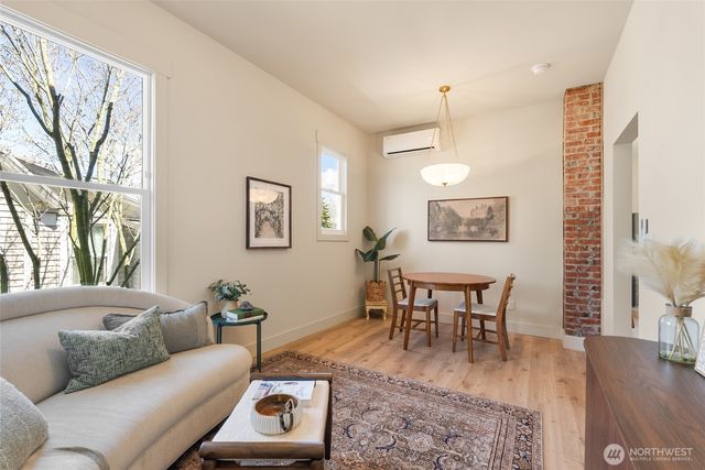2106 Young Street, Bellingham, WA 98225