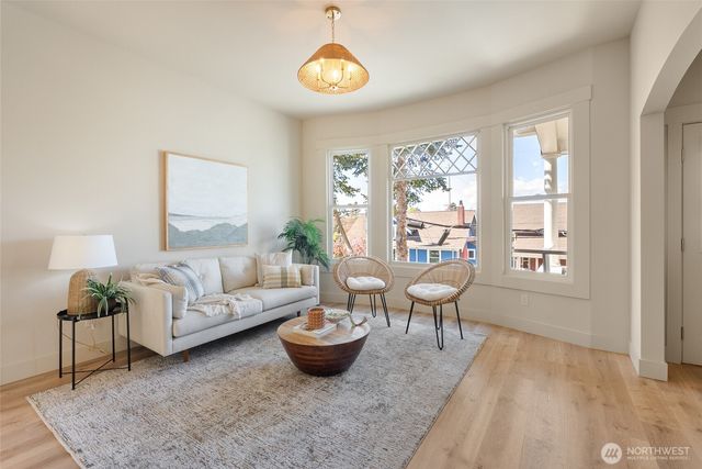 2106 Young Street, Bellingham, WA 98225