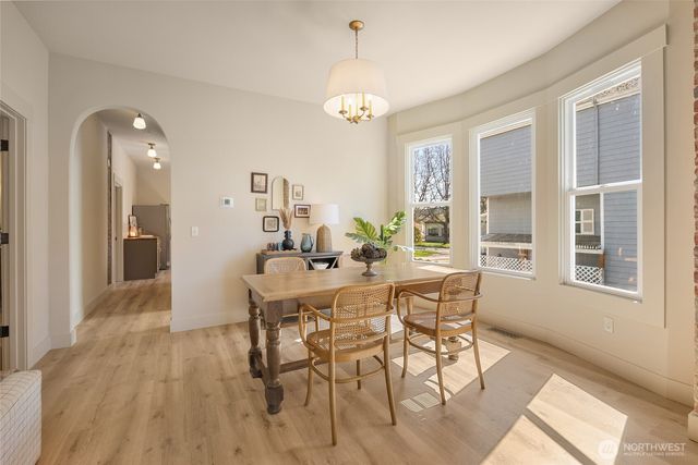 2106 Young Street, Bellingham, WA 98225
