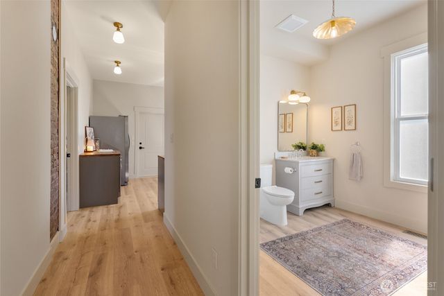 2106 Young Street, Bellingham, WA 98225