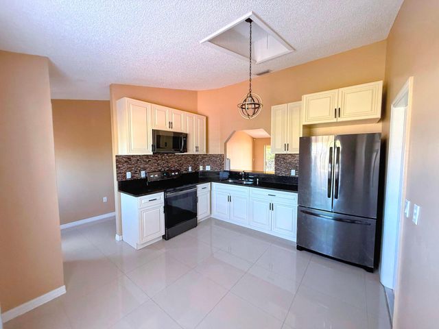 2075 4th Avenue SW 0, Vero Beach, FL 32962