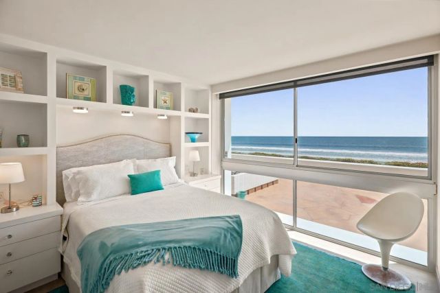 1760 Avenida Del Mundo 108, Coronado, CA 92118