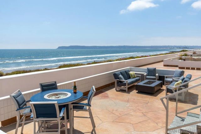 1760 Avenida Del Mundo 108, Coronado, CA 92118
