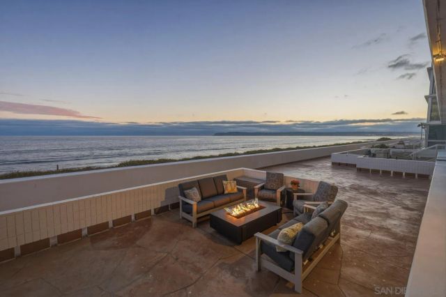1760 Avenida Del Mundo 108, Coronado, CA 92118