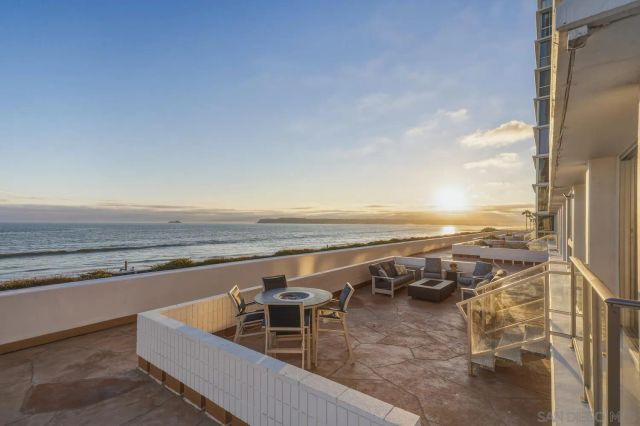 1760 Avenida Del Mundo 108, Coronado, CA 92118