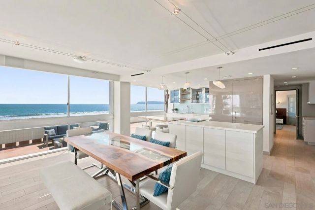 1760 Avenida Del Mundo 108, Coronado, CA 92118