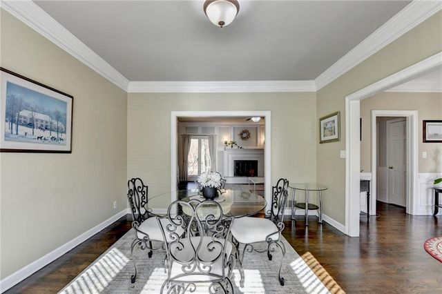 350 S Satinwood Place, Roswell, GA 30076