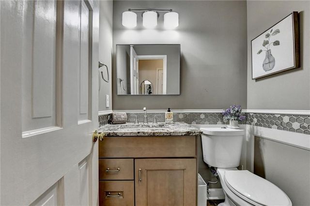 350 S Satinwood Place, Roswell, GA 30076