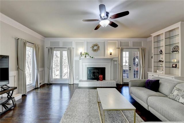 350 S Satinwood Place, Roswell, GA 30076