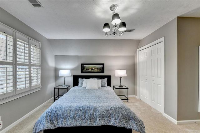 350 S Satinwood Place, Roswell, GA 30076