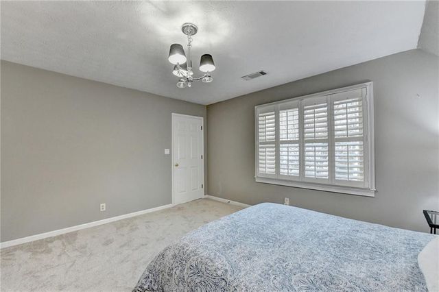 350 S Satinwood Place, Roswell, GA 30076