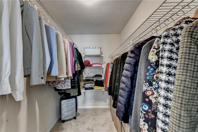 350 S Satinwood Place, Roswell, GA 30076