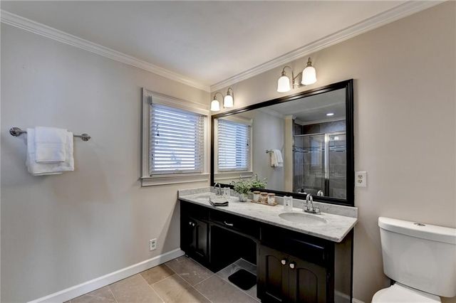 350 S Satinwood Place, Roswell, GA 30076