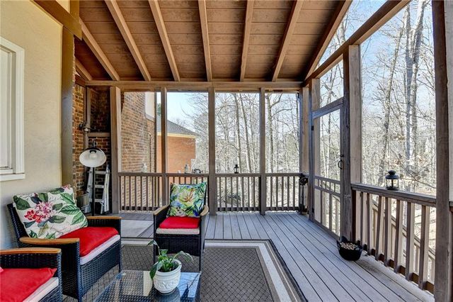 350 S Satinwood Place, Roswell, GA 30076