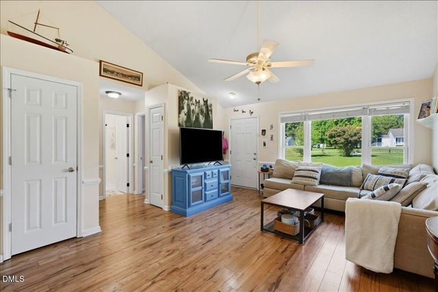 101 Wexford Drive, Fuquay Varina, NC 27526