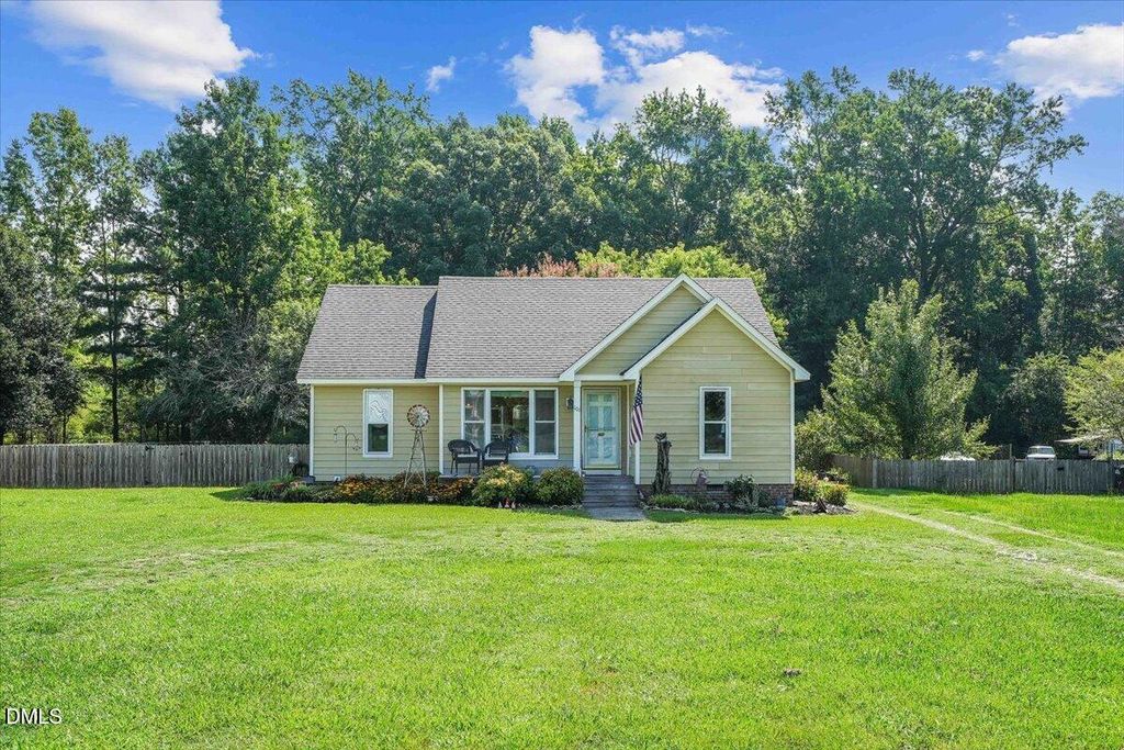 101 Wexford Drive, Fuquay Varina, NC 27526