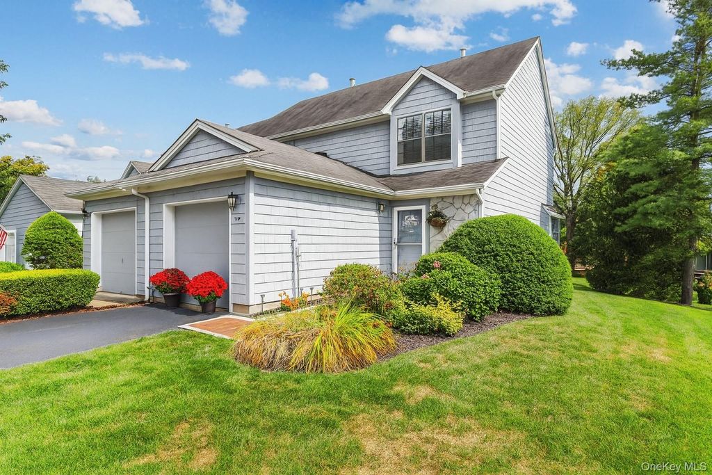 68 Jonathan Drive, Mahopac, NY 10541