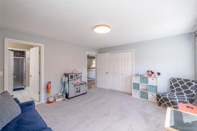 1731 Fisk Road, Genoa Township, MI 48843