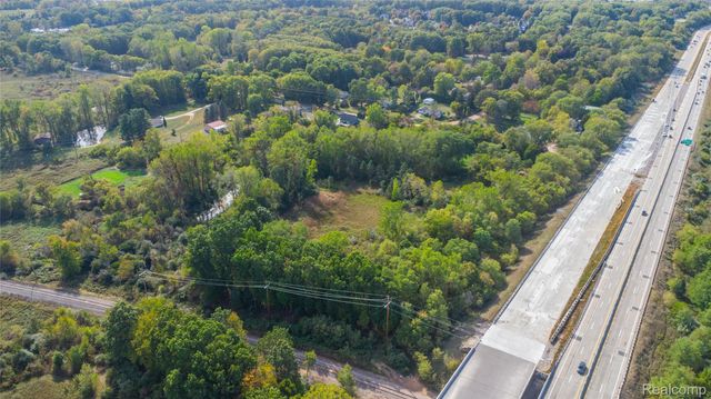 1731 Fisk Road, Genoa Township, MI 48843