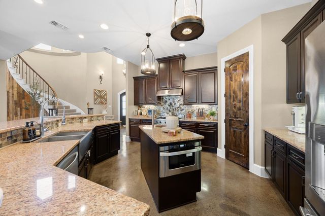 2551 Jubilation DR, Harker Heights, TX 76548